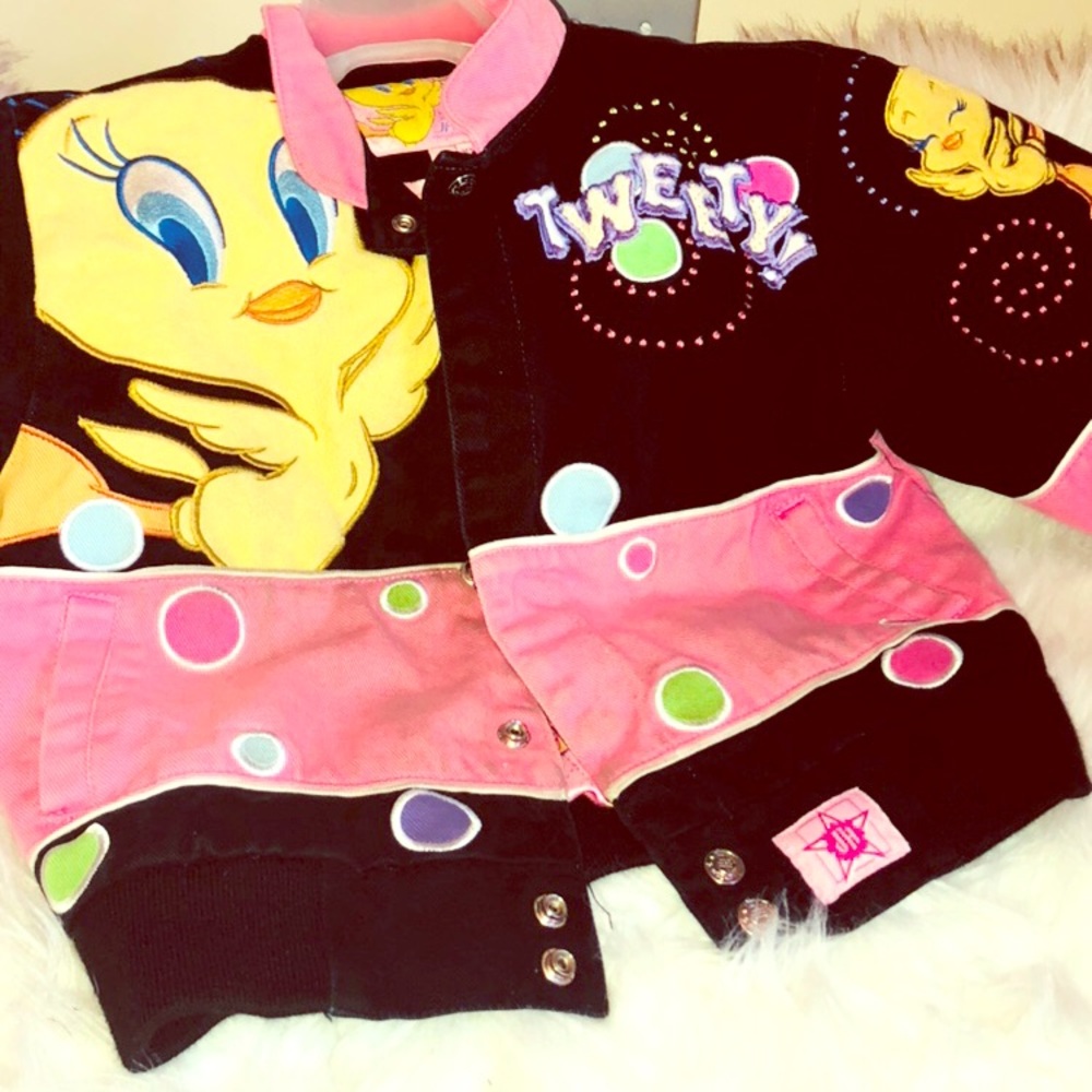 Used Child’s Vintage tweety bird race jacket.